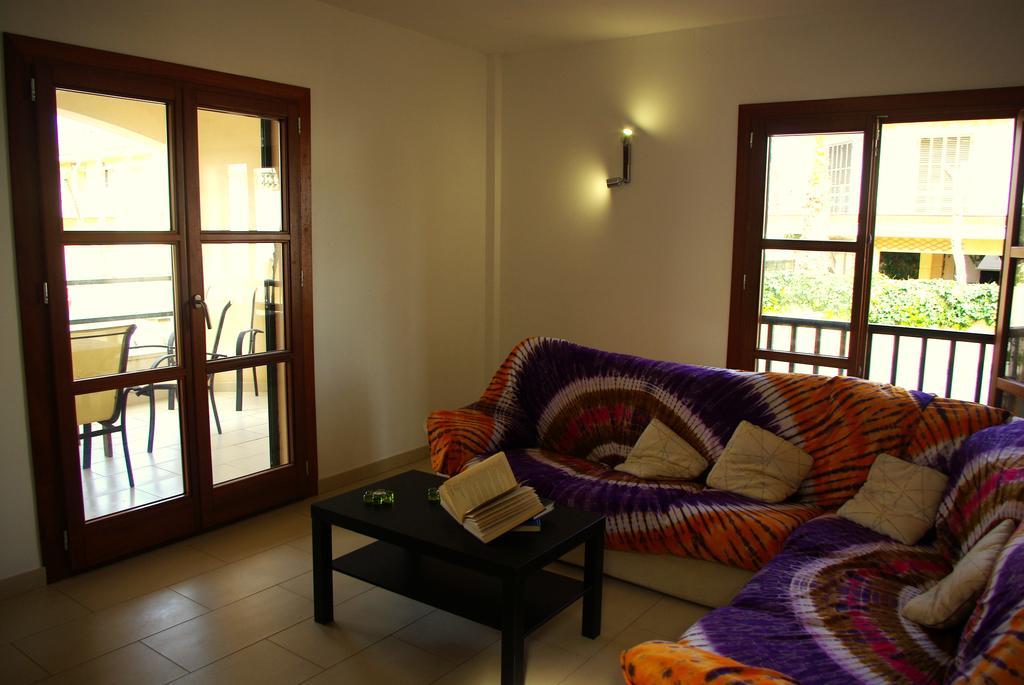 Na Margarida Villa S'Illot  Rum bild